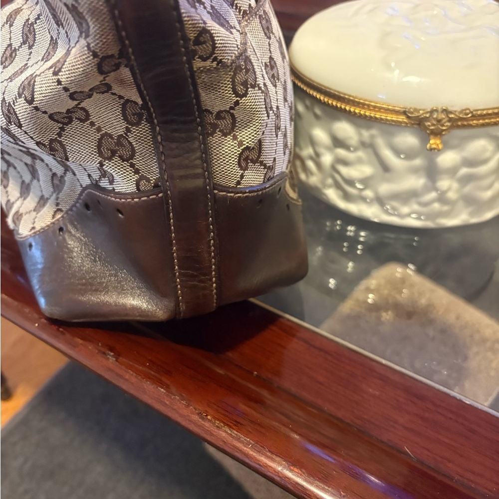 Vintage Genuine Gucci tote , iconic monogram Tan / Brown canvas and leather. - Picture 4 of 14
